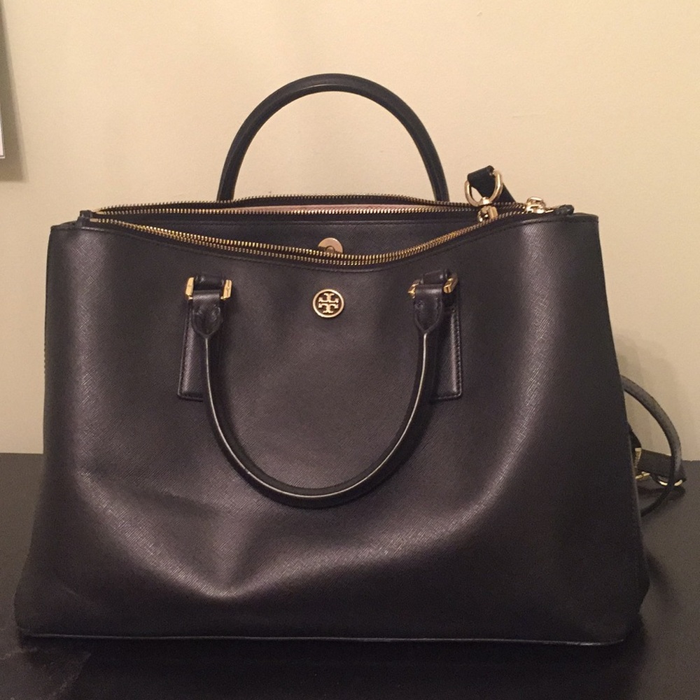 Tory Burch bag with Dust Bag💕